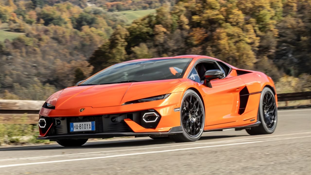 Lamborghini Temerario 2026 Review – Engine, Speed & Interior Highlights